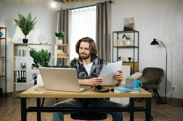 Portage salarial ou freelance : avantages à considérer !